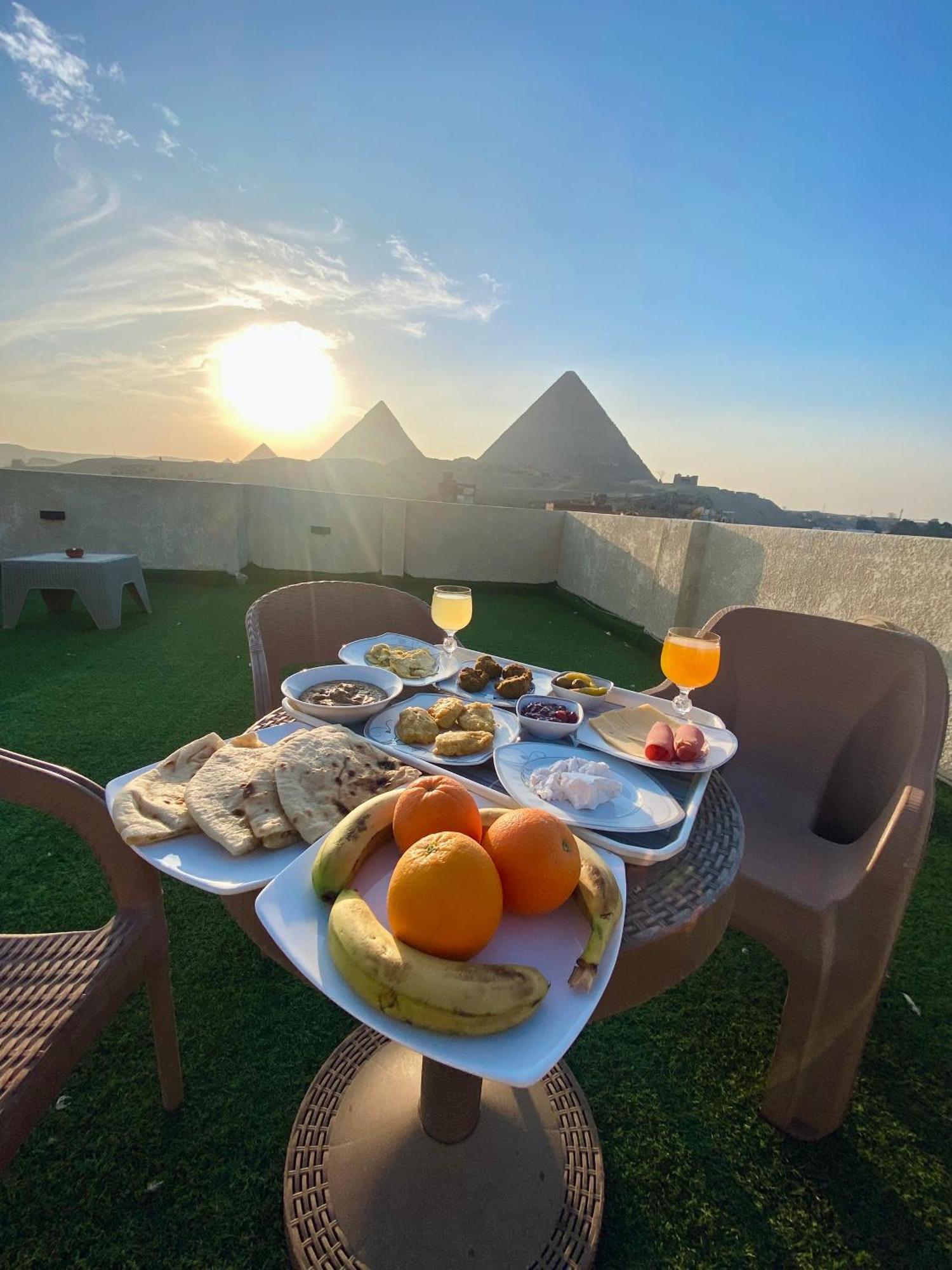 Isis Pyramids View Inn Kafrat al Jabal Luaran gambar