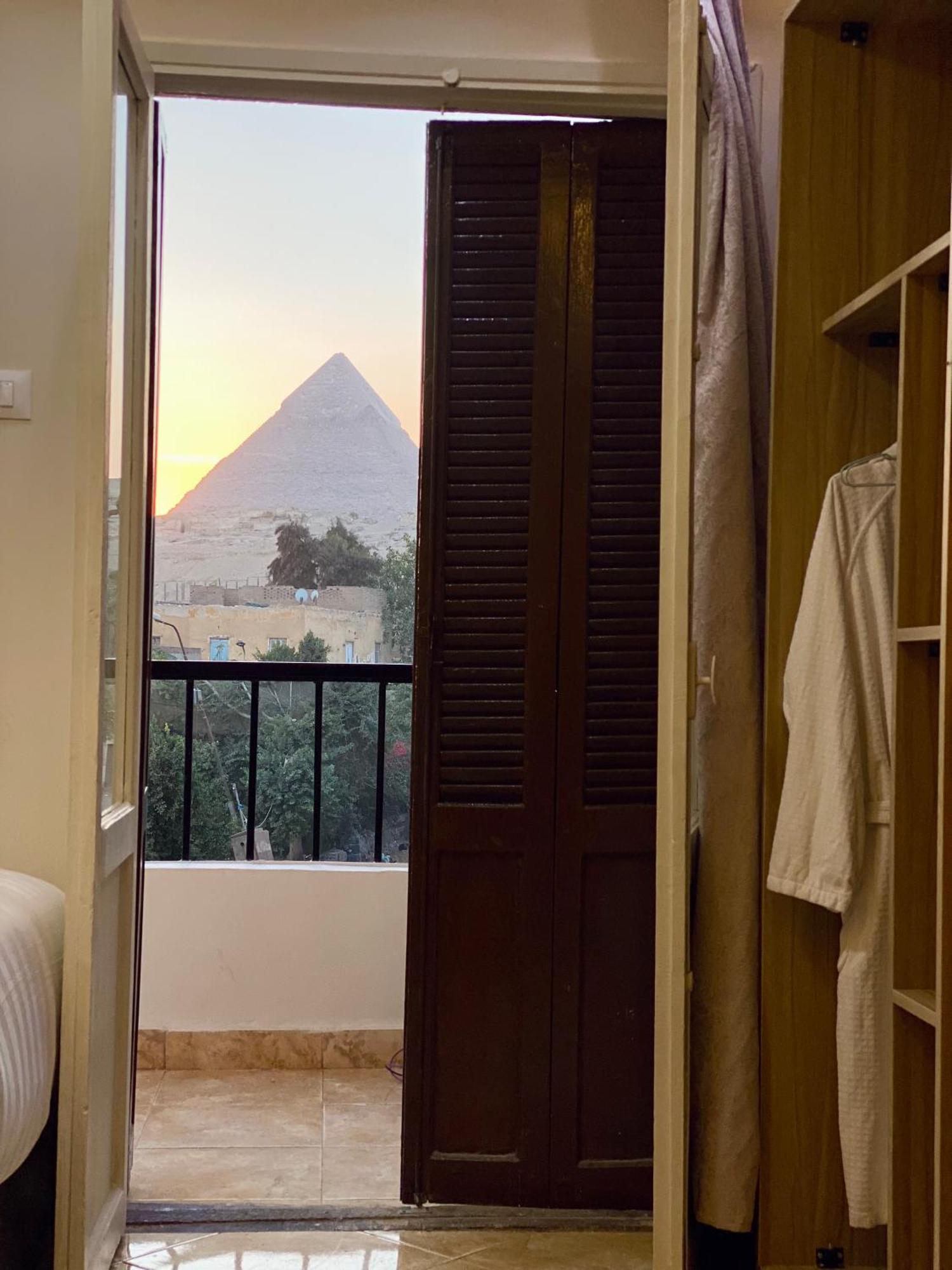 Isis Pyramids View Inn Kafrat al Jabal Luaran gambar